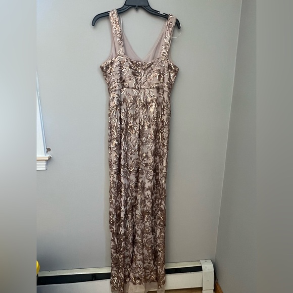 R&M Richards R&M Richards Long Sequin Embellished Column Dress Champagne - Picture 8 of 13